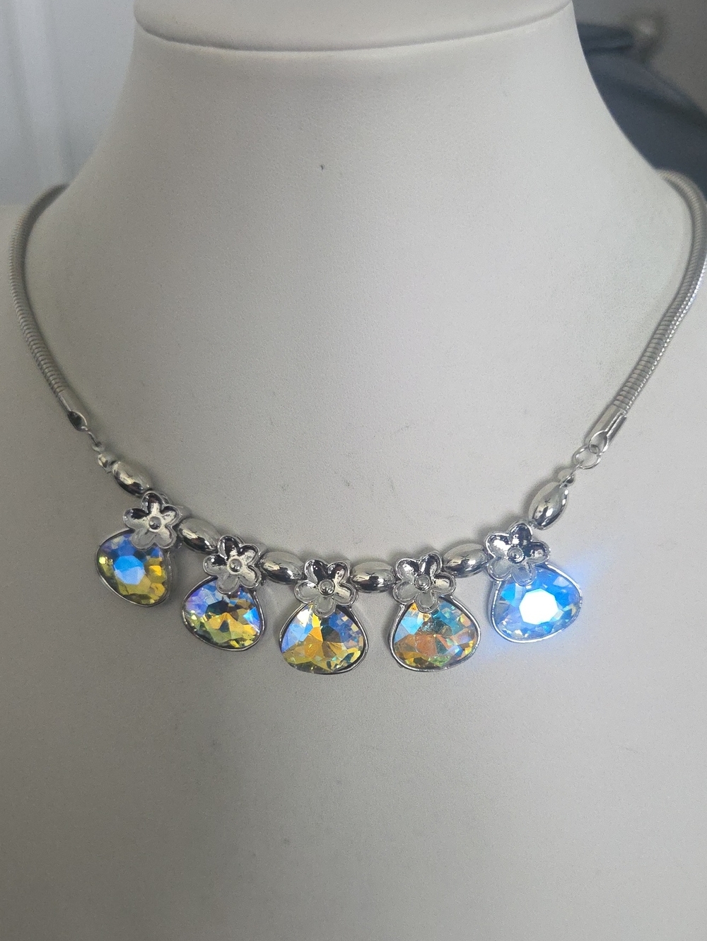 Paparazzi Teardrop Tribute Yellow Necklace NWT